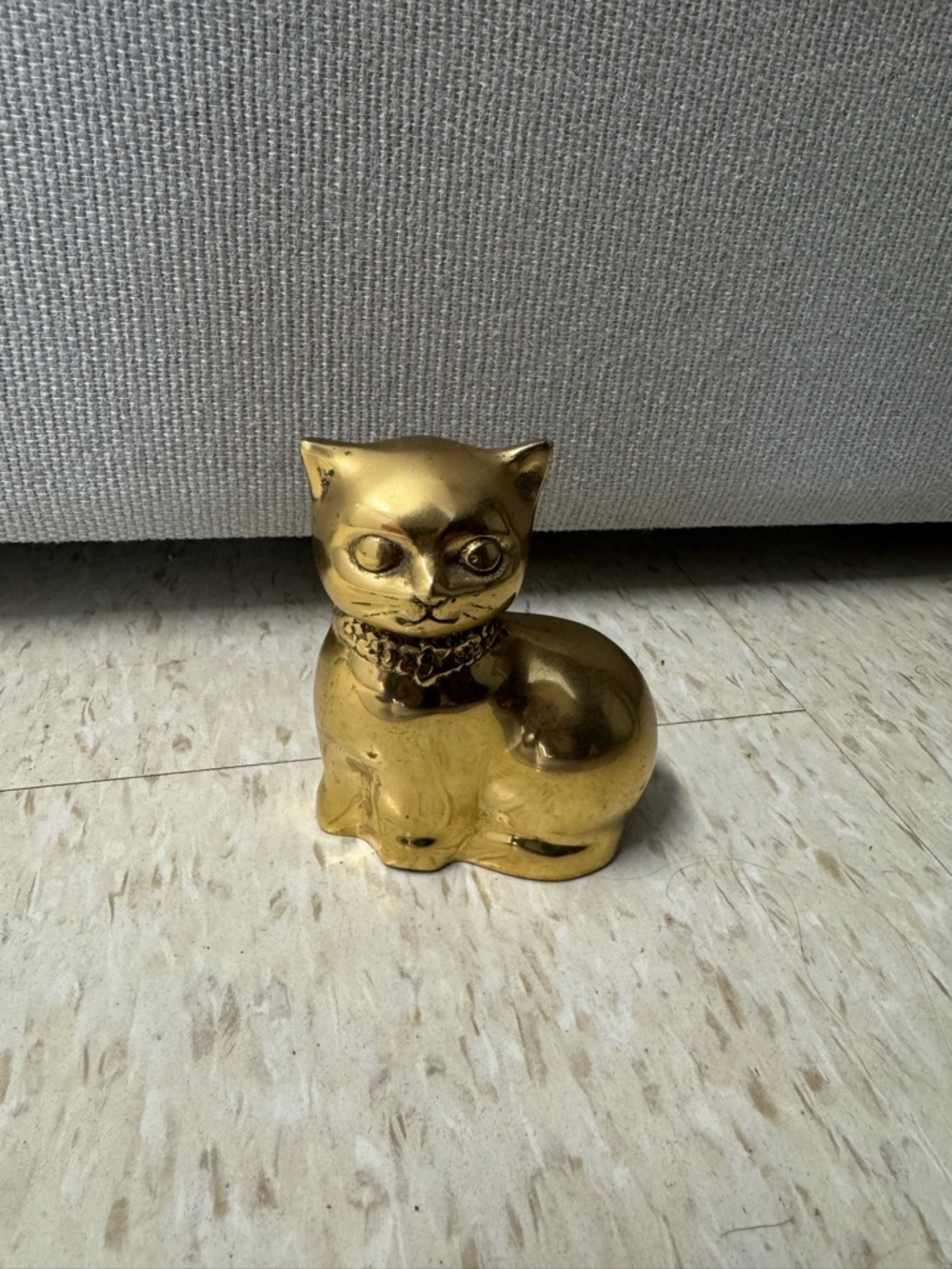 VTG Brass Kitten With Floral Collar
